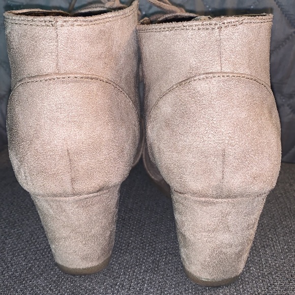 Cute Wedge Booties - Picture 4 of 5